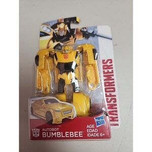 NEW Hasbro Transformers Autobot Bumblebee Action Figure